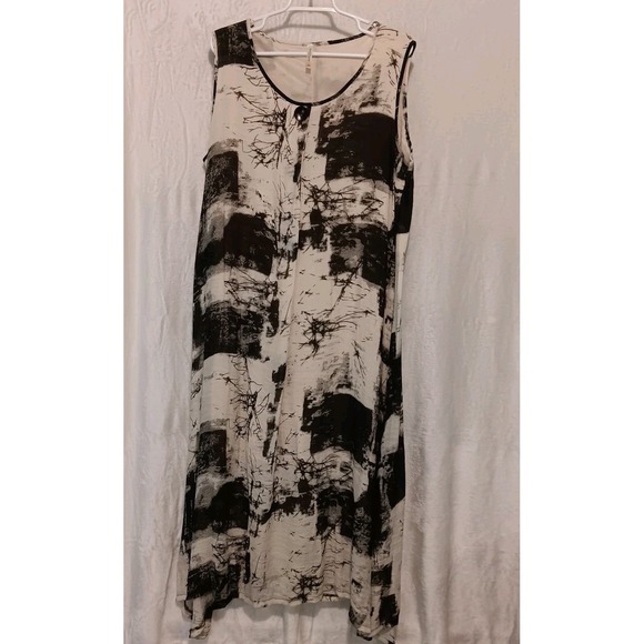 India Boutique Dresses & Skirts - Abstract Black White Boxy Boho Lagenlook Artsy Lightweight‎ Lined Maxi Dress OS